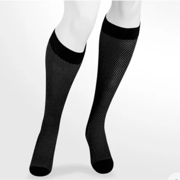 Juzo Power Vibe Compression Socks 15-20mmhg medium various colors available - Picture 5 of 9